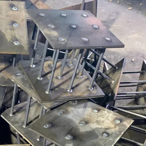 在确定宜宾预埋件位置时，需要考虑以下几点